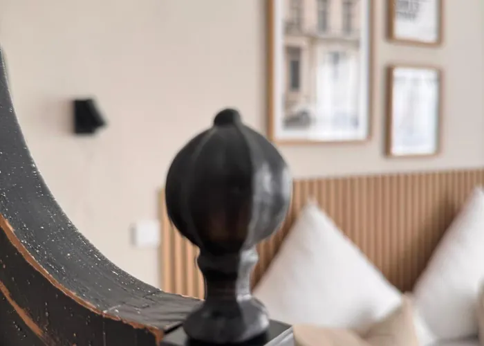 Geraeumiges 3 Raum-city-apartment -ost-2- * デュッセルドルフ