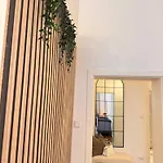 Geraeumiges 3 Raum-city-apartment -ost-2- * Düsseldorf