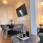 Geraeumiges 3 Raum-city-apartment -ost-2- Apartament Düsseldorf