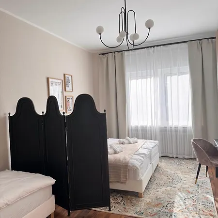 Geraeumiges 3 Raum-city-apartment -ost-2- Apartment Dusseldorf