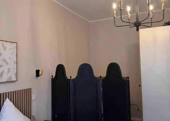 아파트 Geraeumiges 3 Raum-city-apartment -ost-2- *