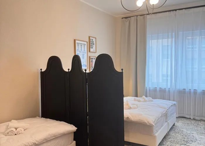 Geraeumiges 3 Raum-city-apartment -ost-2- 아파트 *