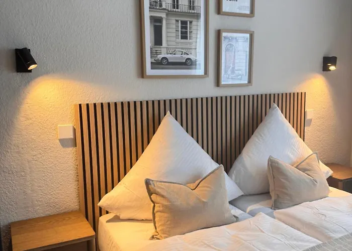 Geraeumiges 3 Raum-city-apartment -ost-2- * 뒤셀도르프