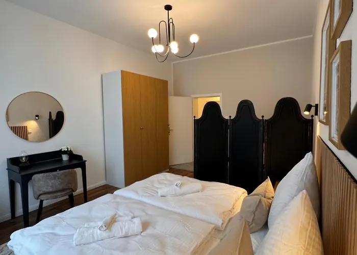 Geraeumiges 3 Raum-city-apartment -ost-2- * 뒤셀도르프