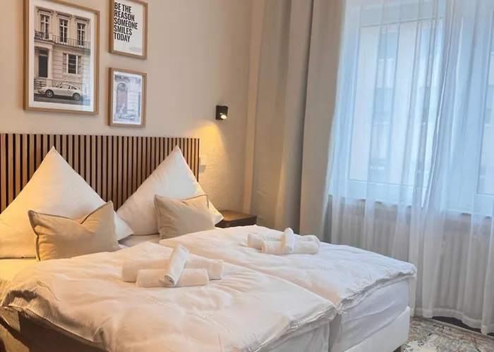 Geraeumiges 3 Raum-city-apartment -ost-2- Düsseldorf