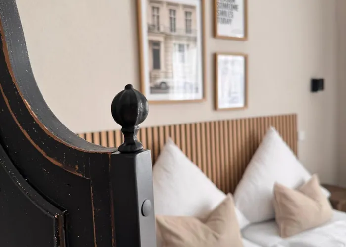 Geraeumiges 3 Raum-city-apartment -ost-2- *