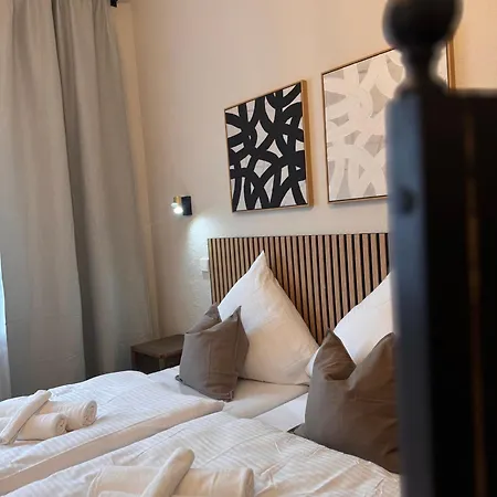 Apartman Geraeumiges 3 Raum-city-apartment -ost-2- Düsseldorf