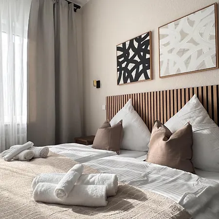 Apartman Geraeumiges 3 Raum-city-apartment -ost-2- Düsseldorf