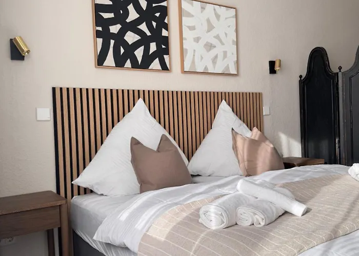 Geraeumiges 3 Raum-city-apartment -ost-2- דיסלדורף