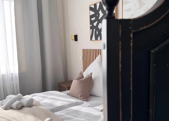 Geraeumiges 3 Raum-city-apartment -ost-2- דיסלדורף