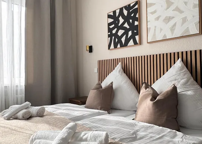 דירה Geraeumiges 3 Raum-city-apartment -ost-2- דיסלדורף