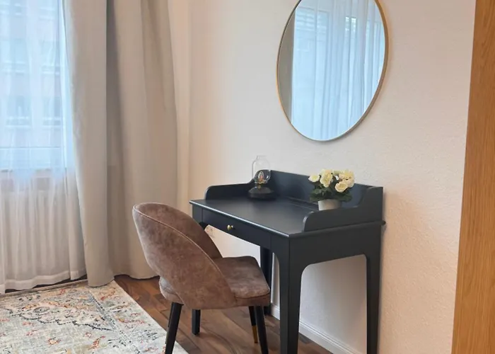 דירה Geraeumiges 3 Raum-city-apartment -ost-2-