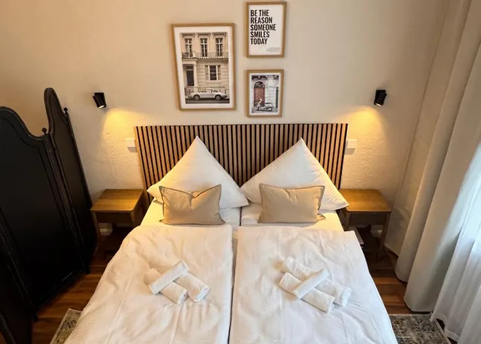 Geraeumiges 3 Raum-city-apartment -ost-2- * דיסלדורף