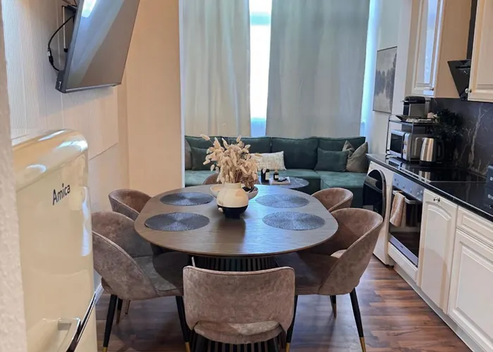 Geraeumiges 3 Raum-city-apartment -ost-2-